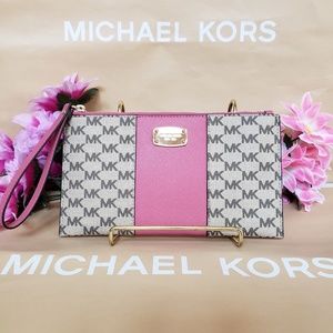 Michael  kors LARGE wristlet